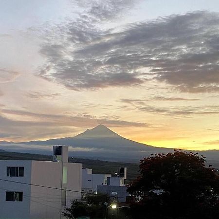 トゥライヤカパン Casa Lychaヴィラ エクステリア 写真