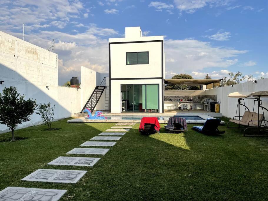 トゥライヤカパン Casa Lychaヴィラ エクステリア 写真